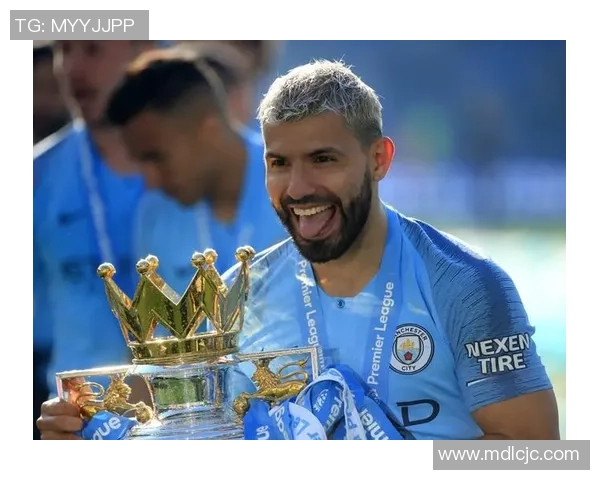 曼城足球队球星卡收藏热潮揭示球队崛起背后的历史与未来